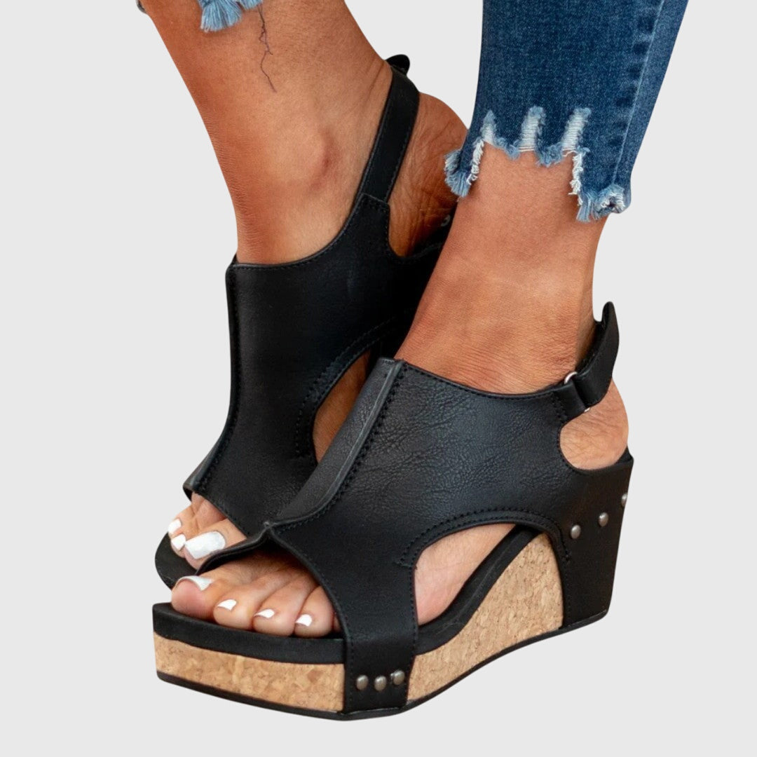 Dame Plateau Sandaler med Nitter og Velcro