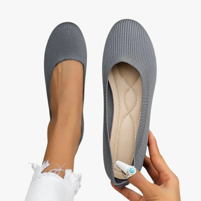 Dame Flade Slip-on Sko med Svangstøtte og Lukkede Detaljer
