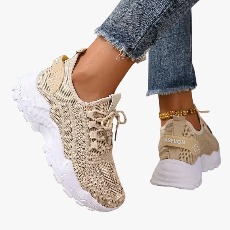 Dame Lette Brede Sneakers med Svangstøtte og Snøre