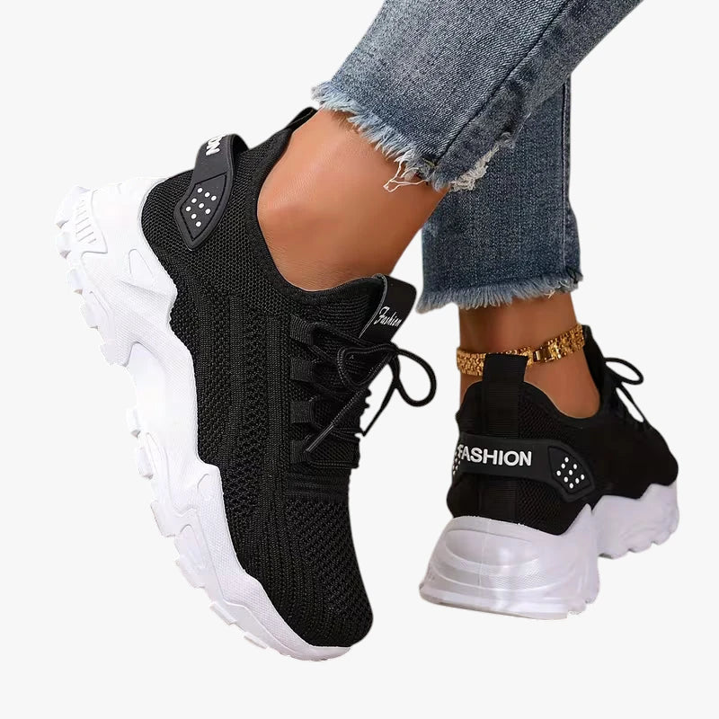 Dame Lette Brede Sneakers med Svangstøtte og Snøre