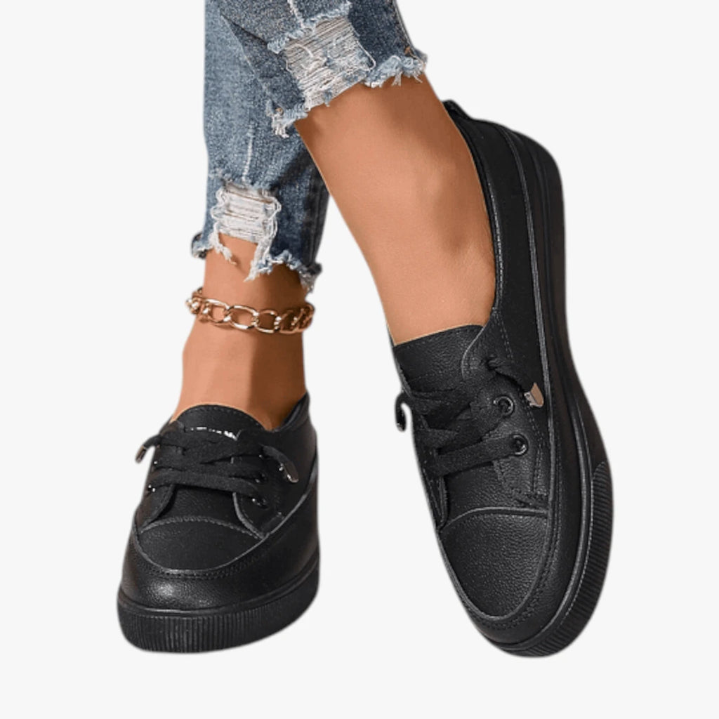 Dame Lette Lukkede Sneakers med Slip-on og Snøre