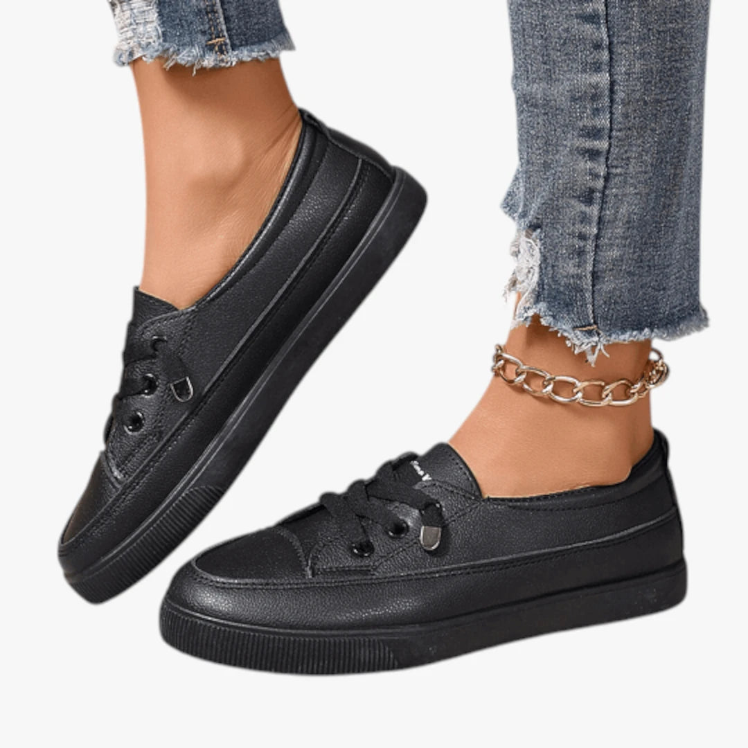 Dame Lette Lukkede Sneakers med Slip-on og Snøre