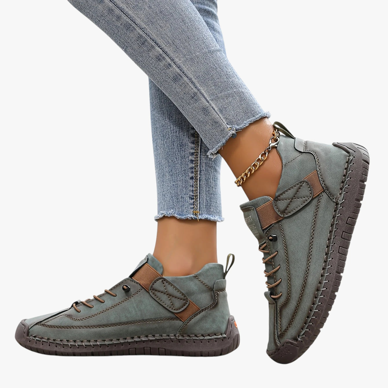 Dame Lette Slip-on Sneakers med Velcro og Snøre