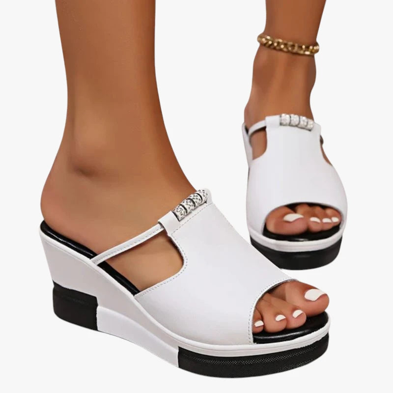 Dame Plateau Sandaler med Kilehæl og Embellished Detaljer