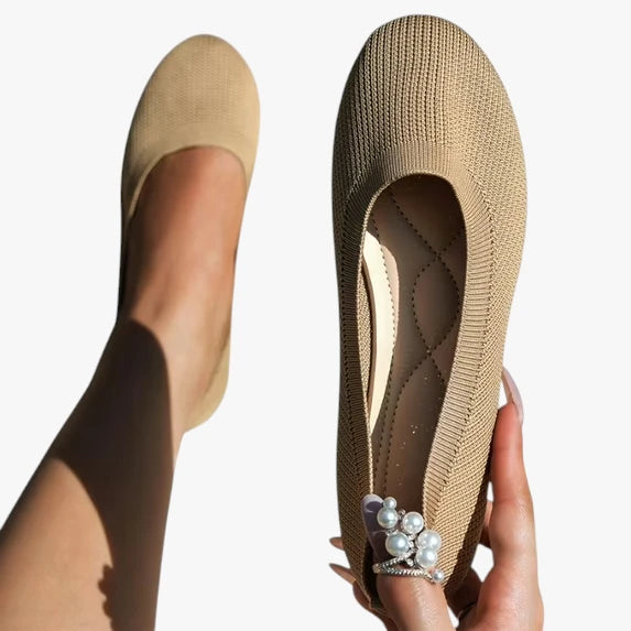 Dame Flade Slip-on Sko med Svangstøtte og Lukkede Detaljer