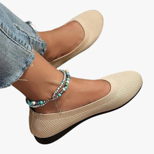 Dame Flade Slip-on Sko med Svangstøtte og Lukkede Detaljer