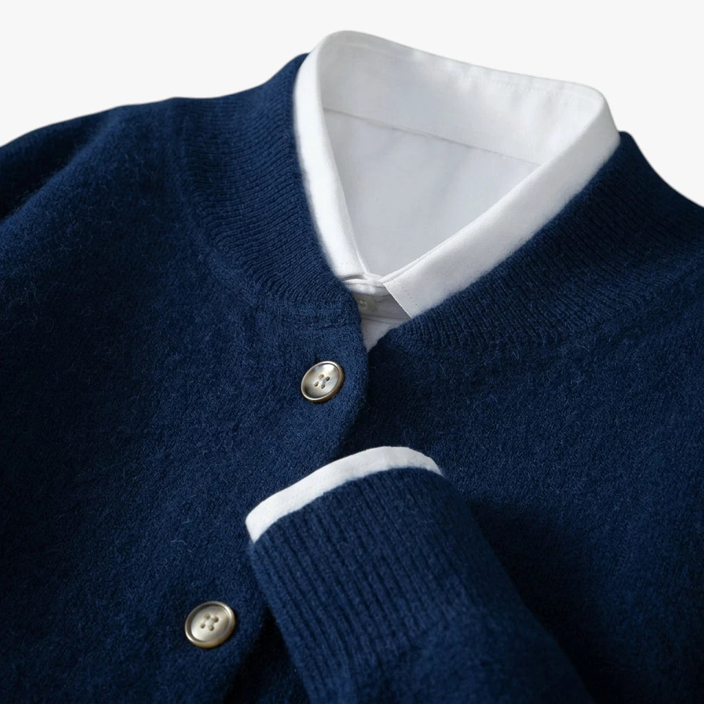 Varm Sweater med knapper
