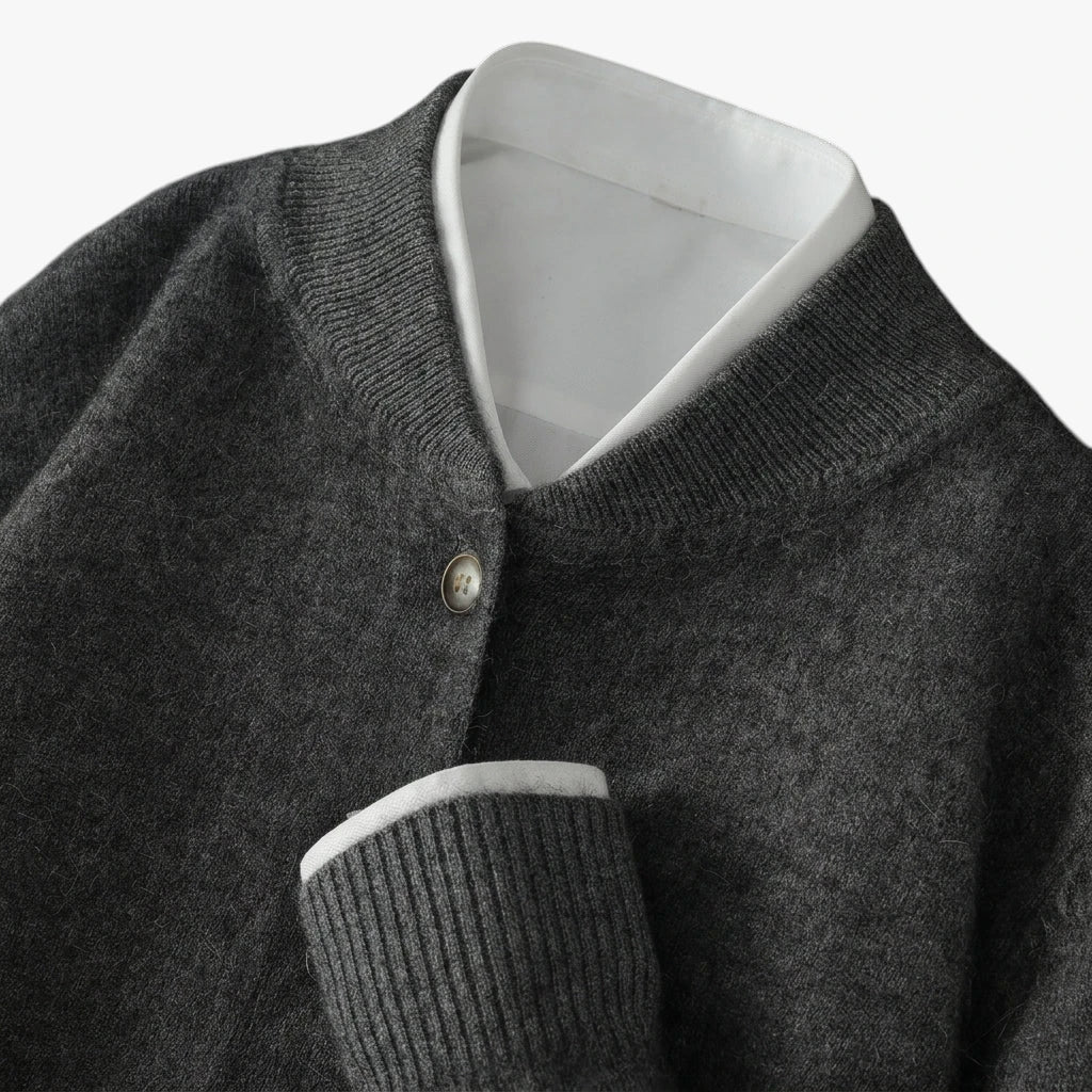 Varm Sweater med knapper